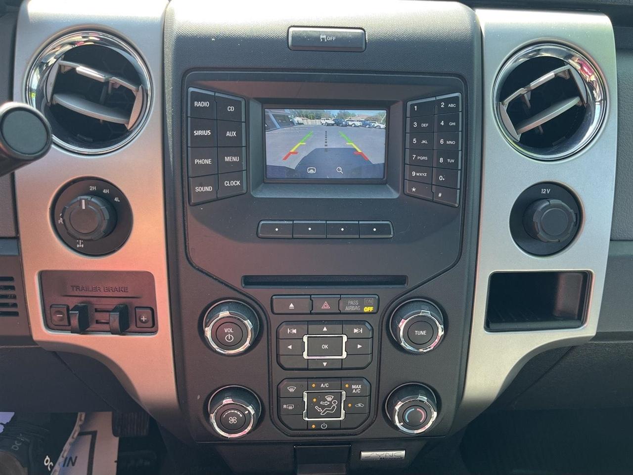 Ford F-150 XLT SuperCab 8-ft. Bed 4WD 2014