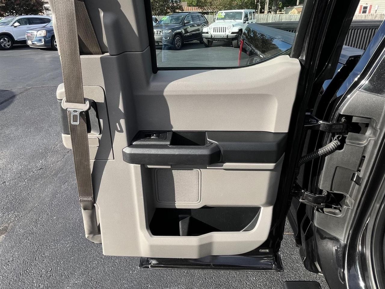 Ford F-150 XL SuperCab 6.5-ft. Bed 4WD 2015