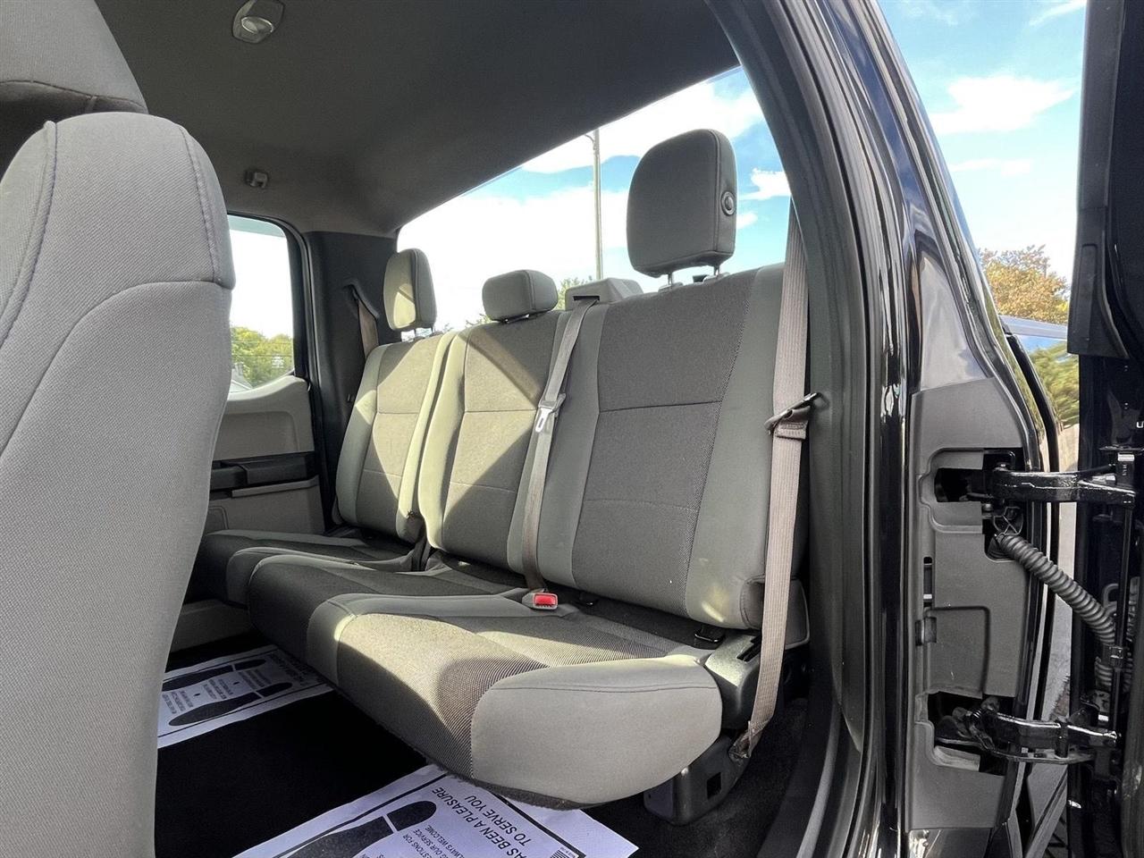 Ford F-150 XL SuperCab 6.5-ft. Bed 4WD 2015