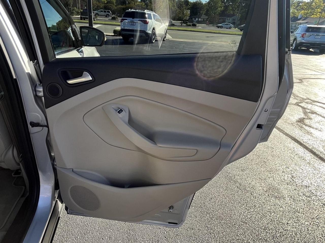 Ford Escape SEL 4WD 2013