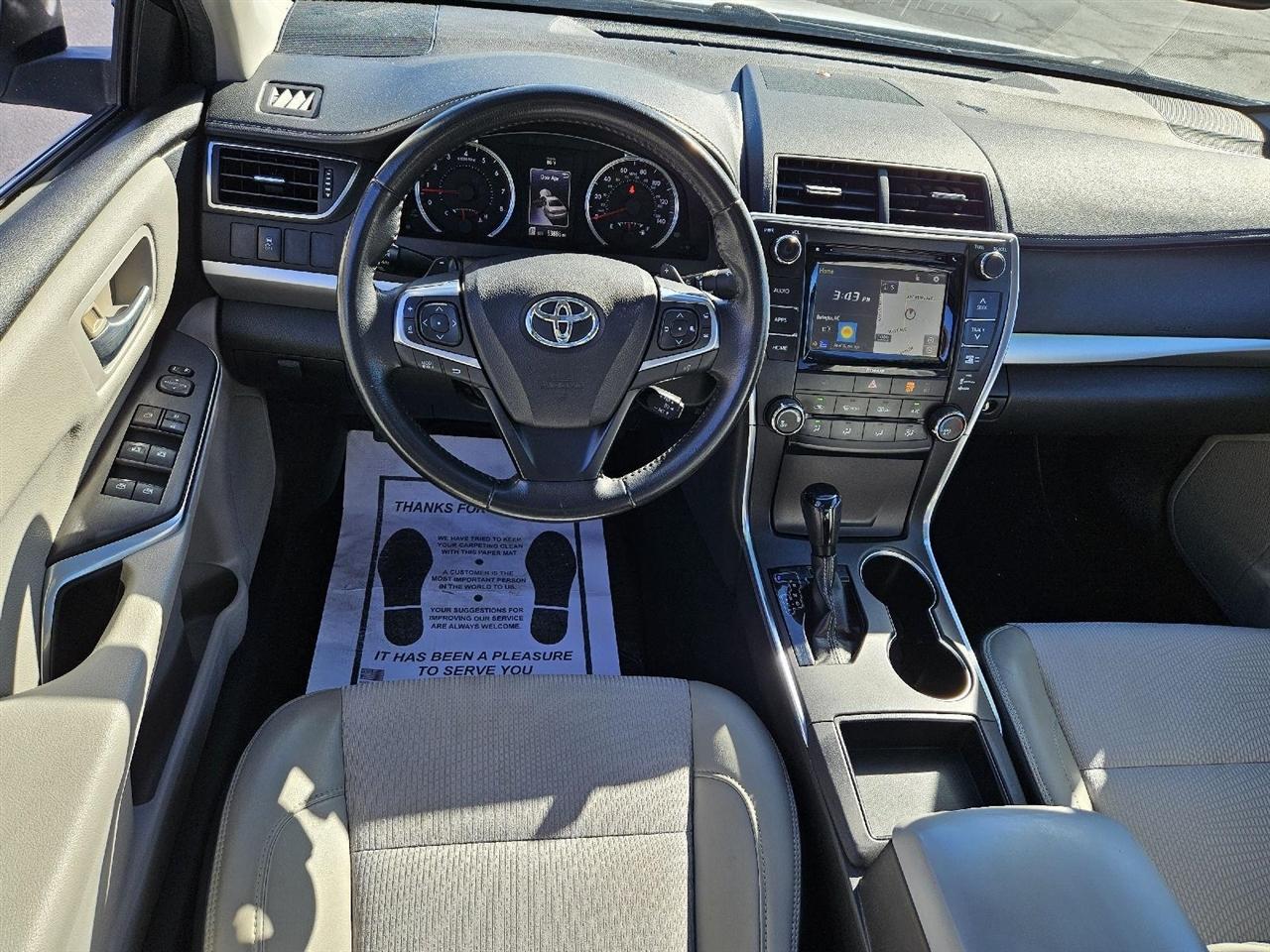 Toyota Camry SE 2016