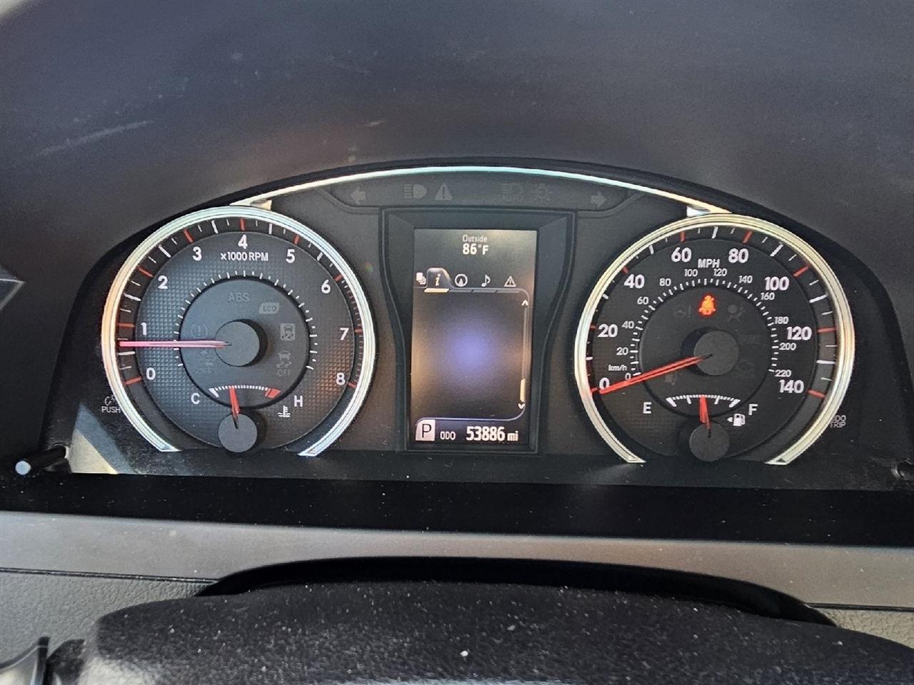 Toyota Camry SE 2016