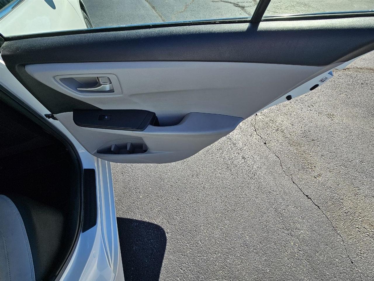 Toyota Camry SE 2016