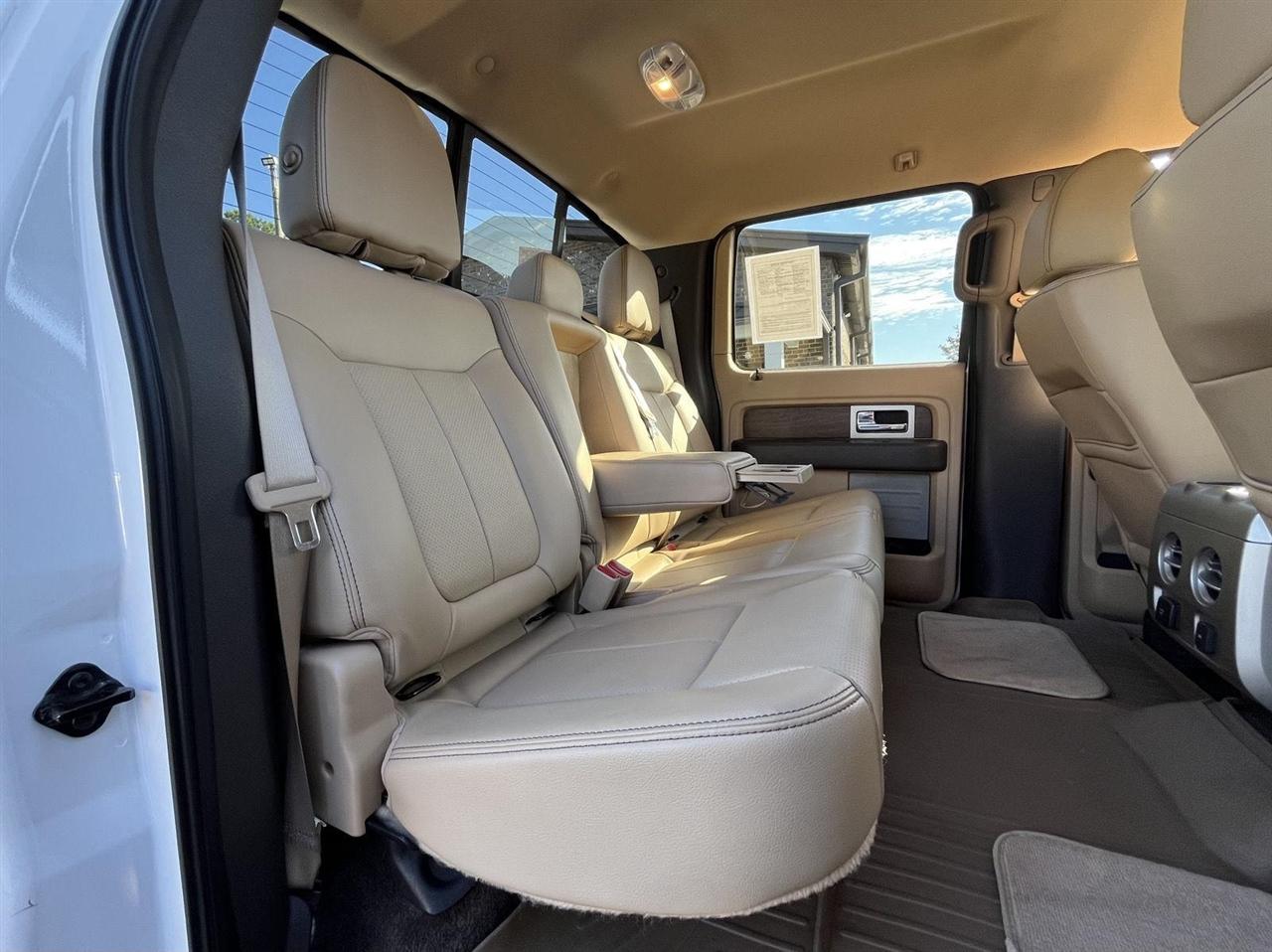 Ford F-150 Lariat SuperCrew 5.5-ft. Bed 2WD 2014