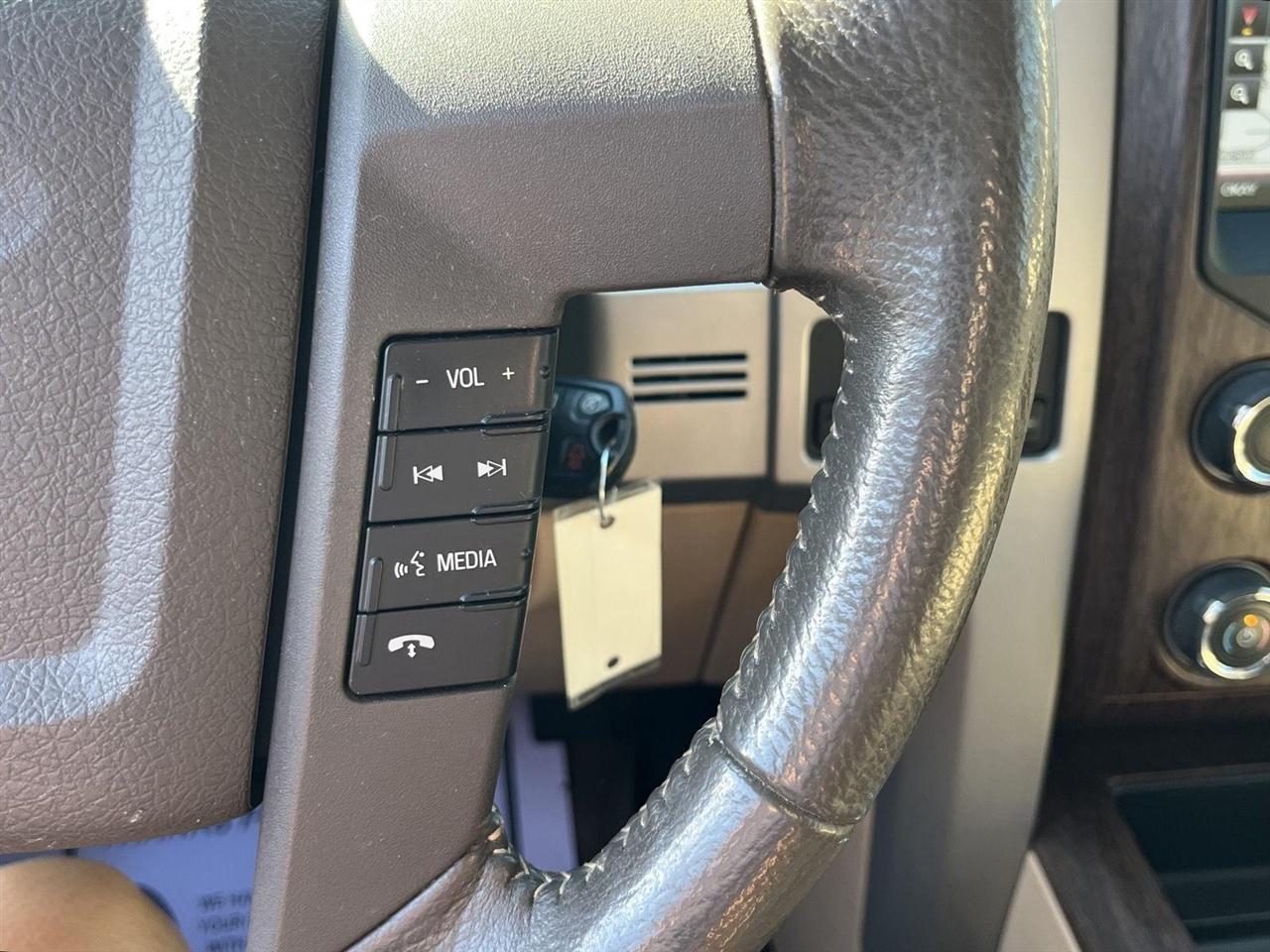 Ford F-150 Lariat SuperCrew 5.5-ft. Bed 2WD 2014