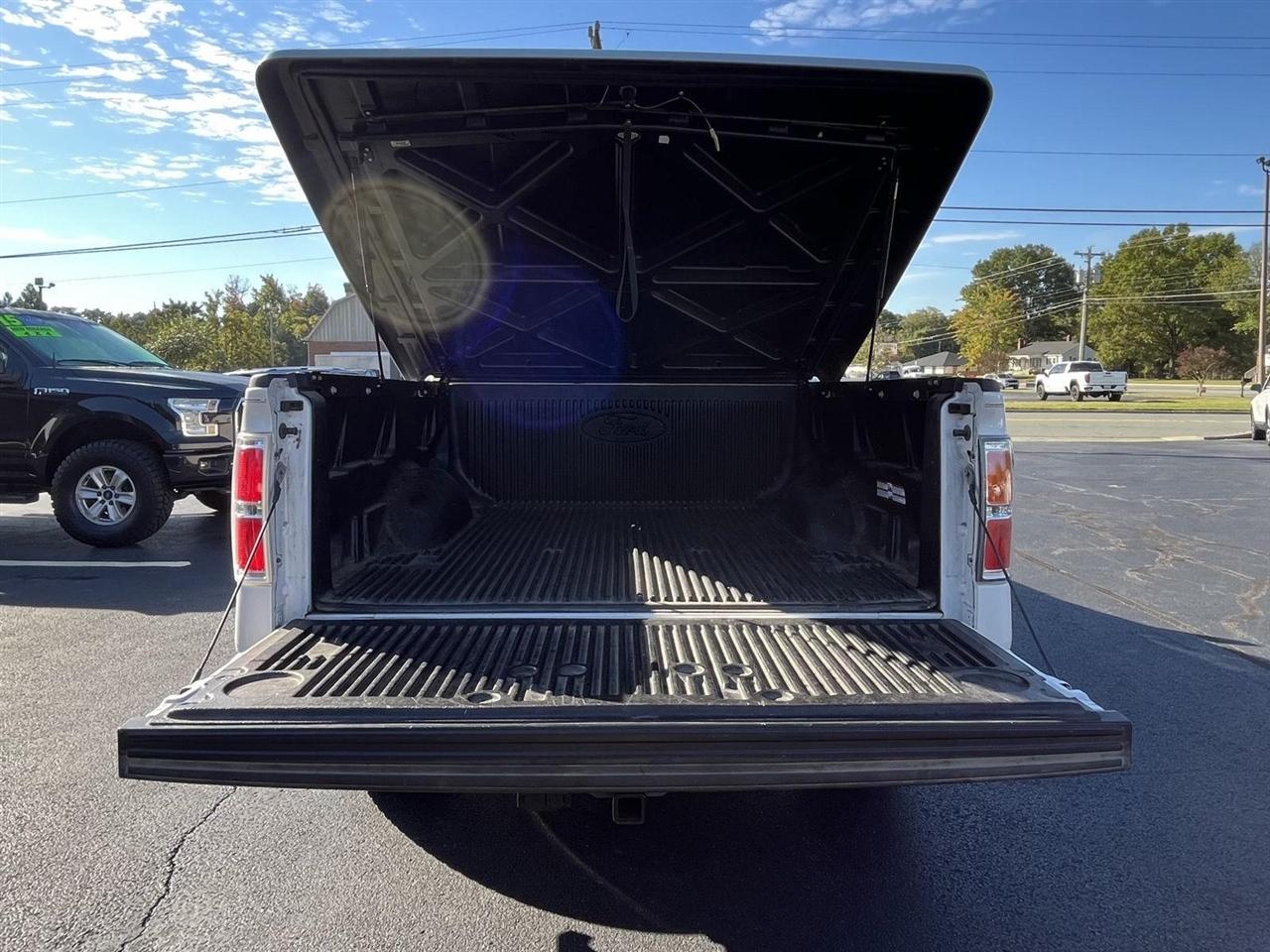 Ford F-150 Lariat SuperCrew 5.5-ft. Bed 2WD 2014