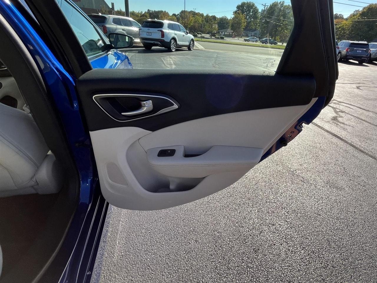 Chrysler 200 Limited 2016