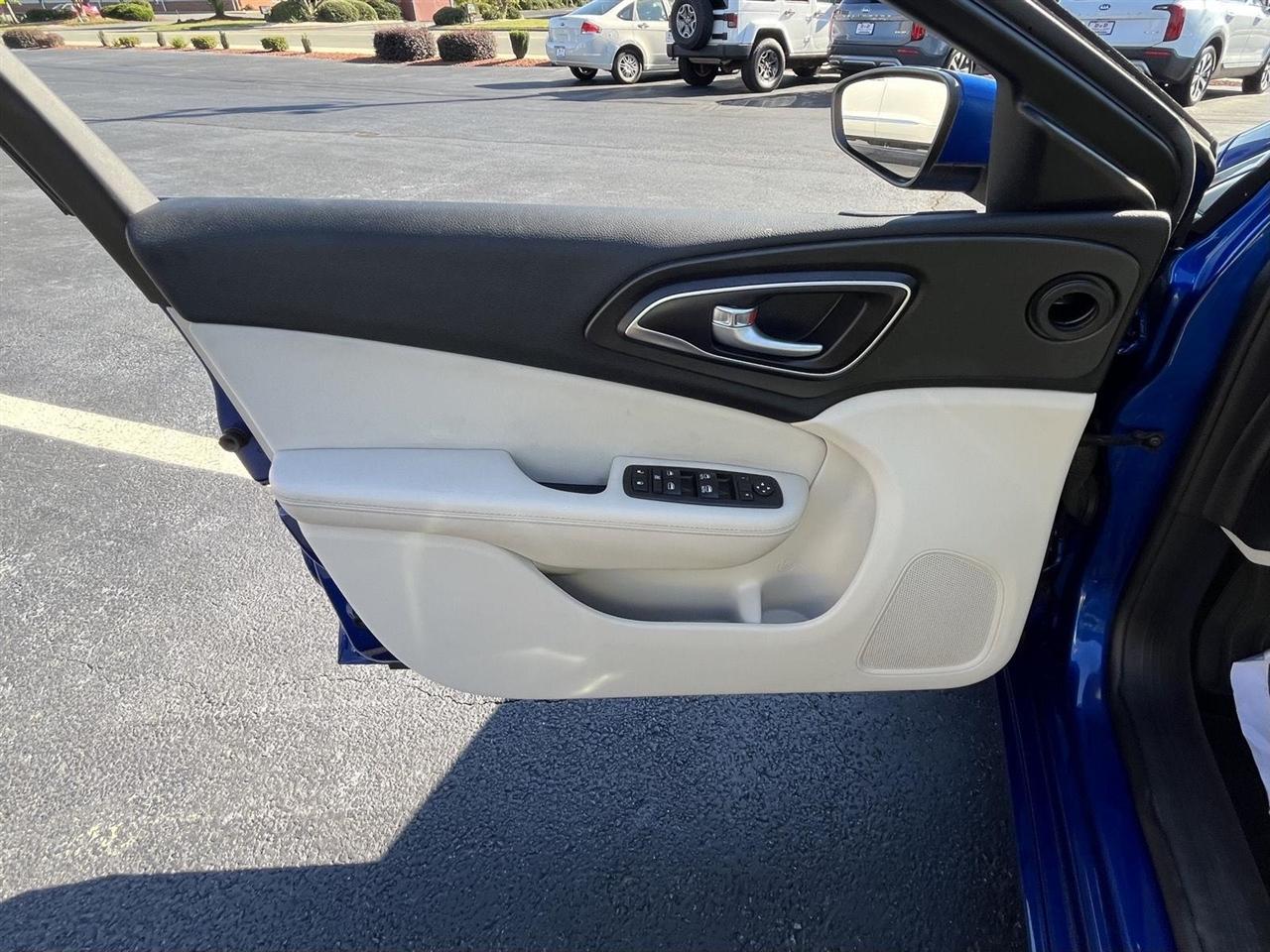 Chrysler 200 Limited 2016