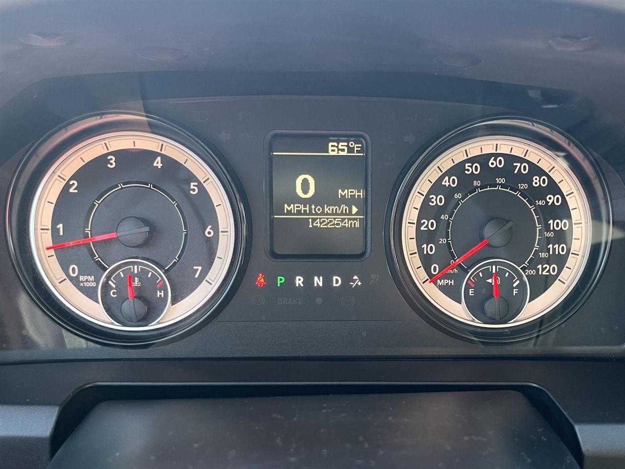 RAM 1500 Tradesman Crew Cab SWB 2WD 2017
