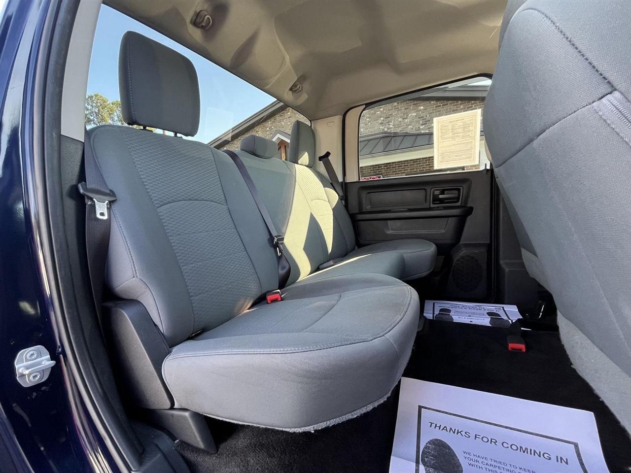 RAM 1500 Tradesman Crew Cab SWB 2WD 2017