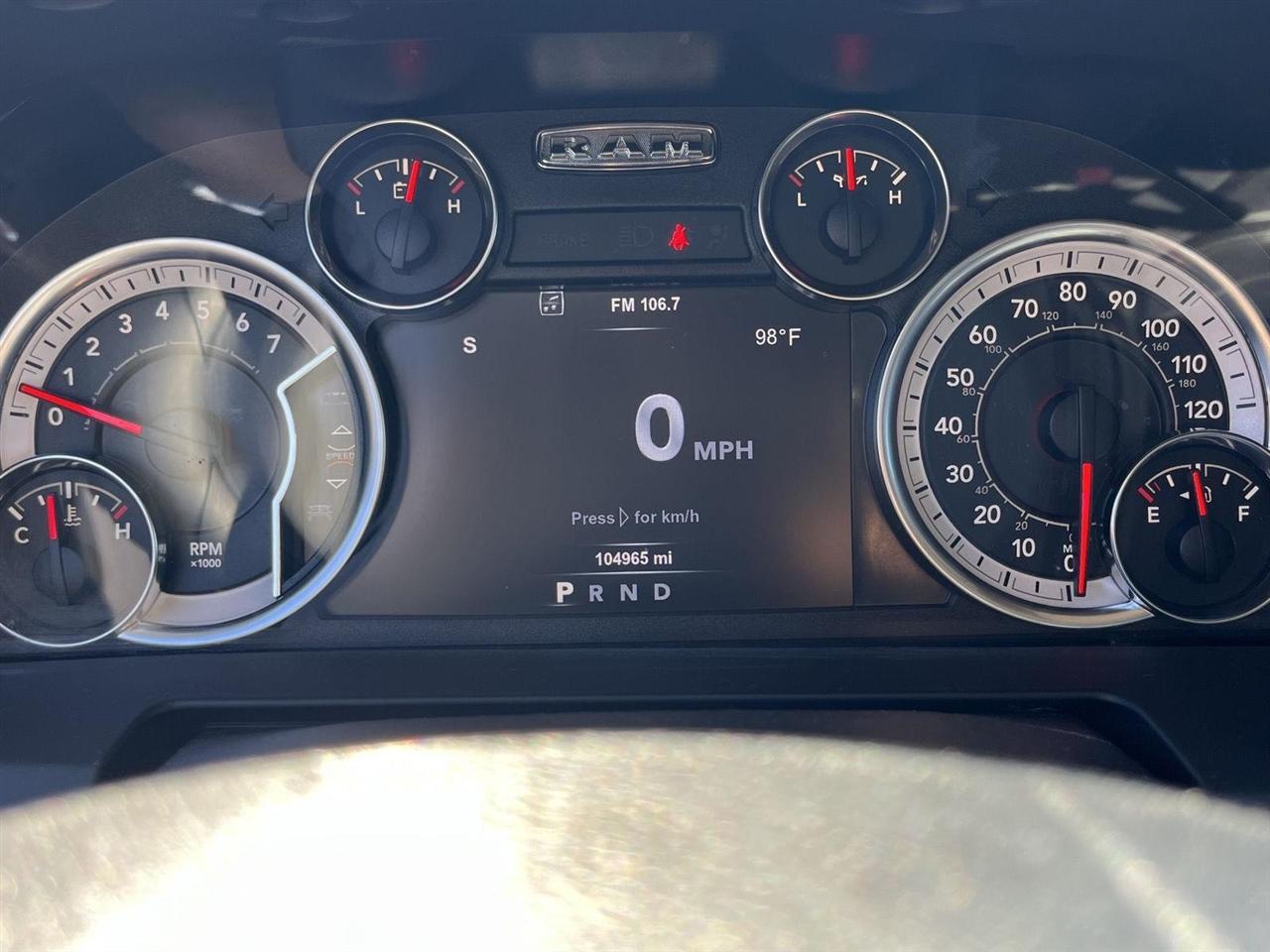 RAM 1500 Laramie Crew Cab SWB 4WD 2018