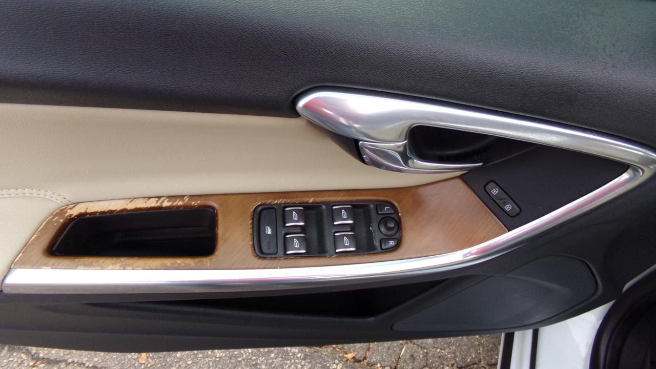 Volvo S60 Inscription 4dr Sdn T5 Drive-E Premier FWD 2016