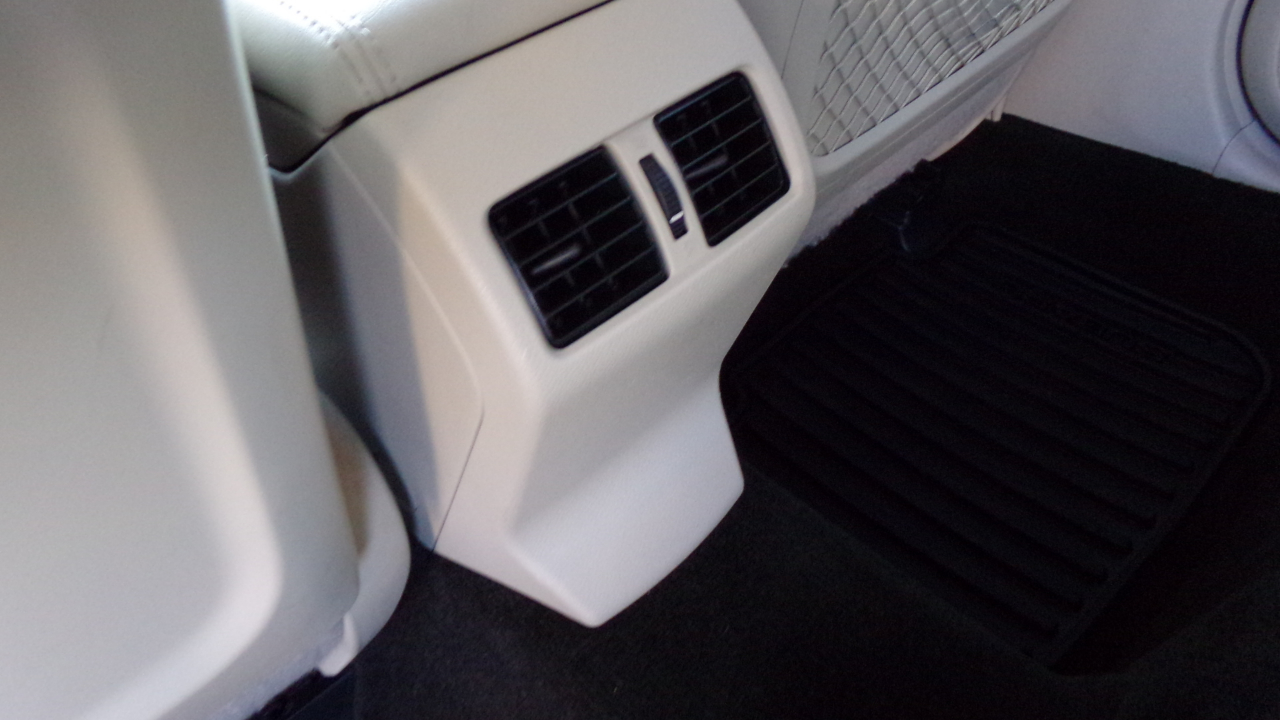 Subaru Outback 4dr Wgn H4 Auto 2.5i Limited 2013