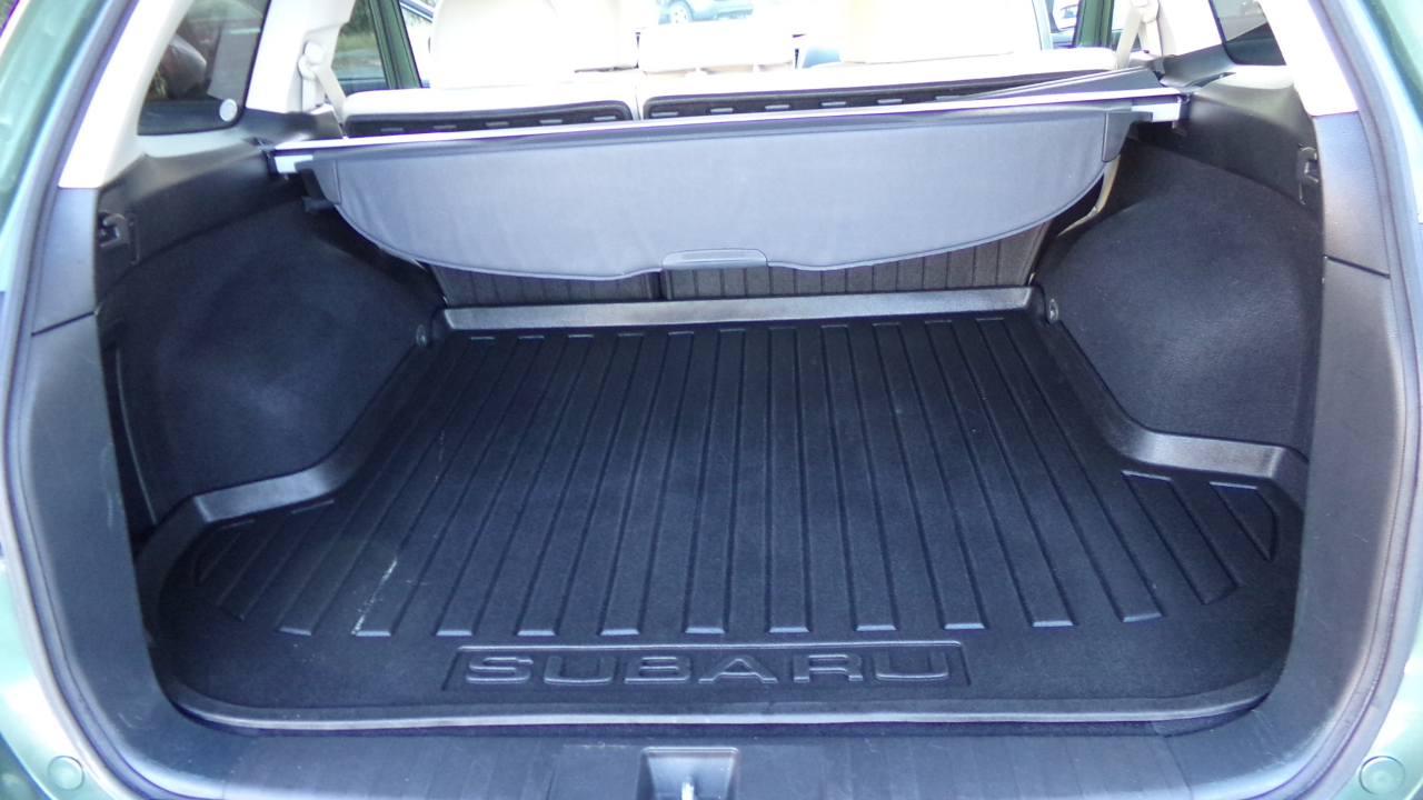 Subaru Outback 4dr Wgn H4 Auto 2.5i Limited 2013