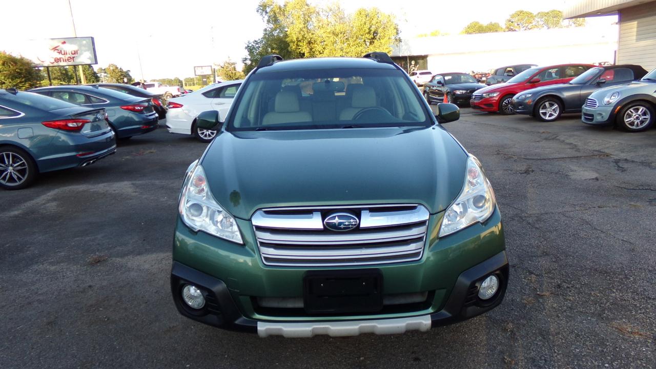Subaru Outback 4dr Wgn H4 Auto 2.5i Limited 2013