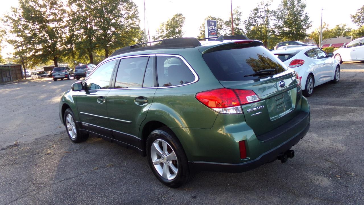 Subaru Outback 4dr Wgn H4 Auto 2.5i Limited 2013