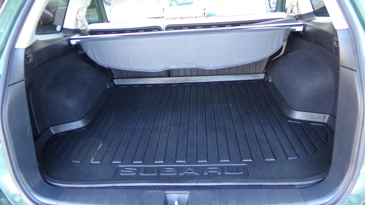 Subaru Outback 4dr Wgn H4 Auto 2.5i Limited 2013