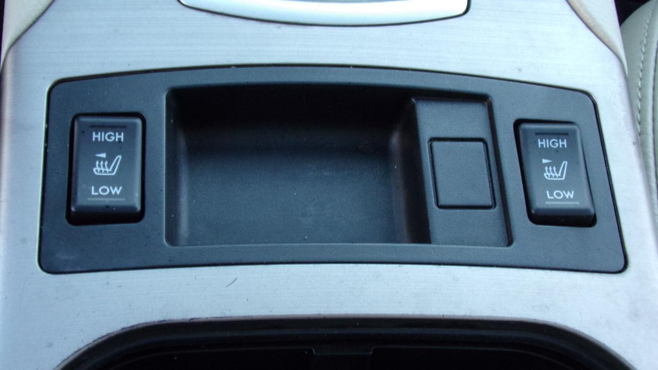 Subaru Outback 4dr Wgn H4 Auto 2.5i Limited 2013