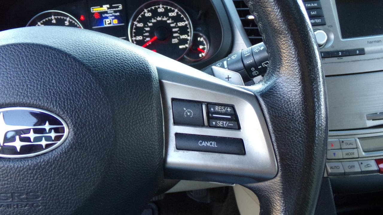 Subaru Outback 4dr Wgn H4 Auto 2.5i Limited 2013