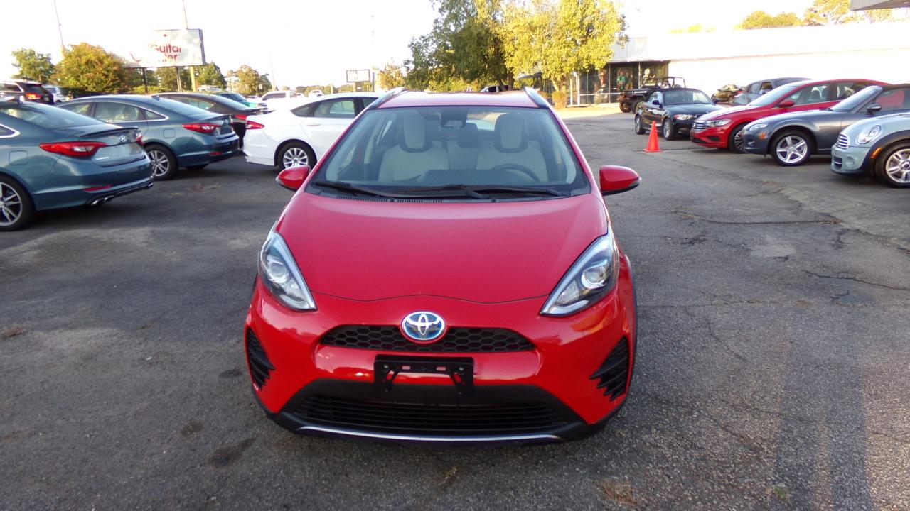 Toyota Prius c Three (Natl) 2018