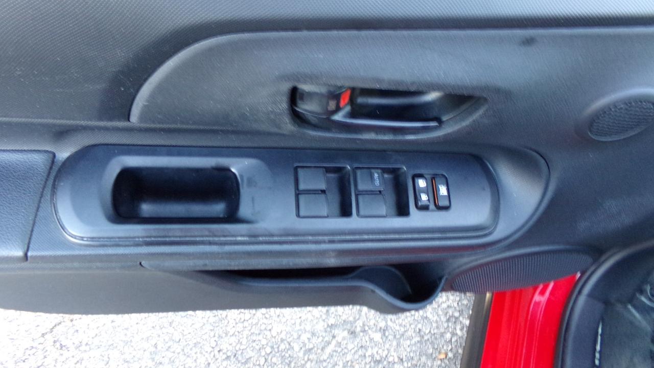 Toyota Prius c Three (Natl) 2018