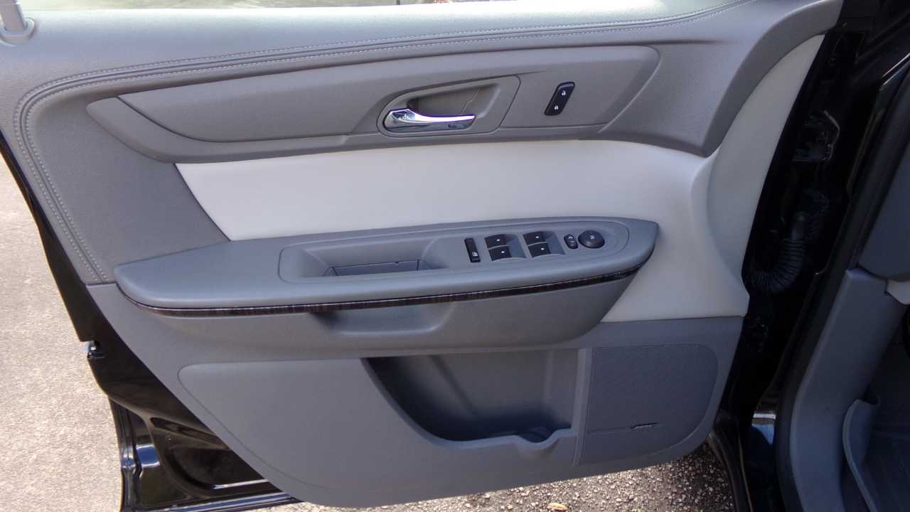 GMC Acadia FWD 4dr SLT w/SLT-1 2016 GMC Acadia FWD 4dr SLT w/SLT-1 2016