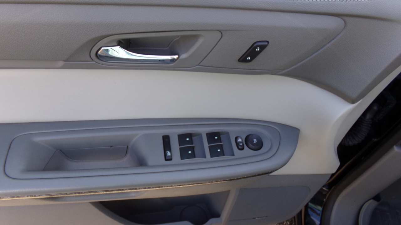 GMC Acadia FWD 4dr SLT w/SLT-1 2016 GMC Acadia FWD 4dr SLT w/SLT-1 2016