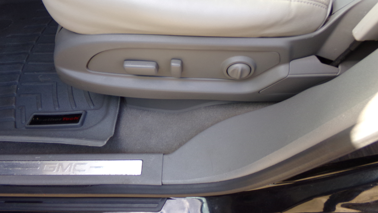 GMC Acadia FWD 4dr SLT w/SLT-1 2016 GMC Acadia FWD 4dr SLT w/SLT-1 2016