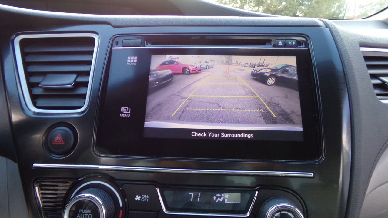 Honda Civic Hybrid 4dr Sdn L4 CVT 2015 Honda Civic Hybrid 4dr Sdn L4 CVT 2015