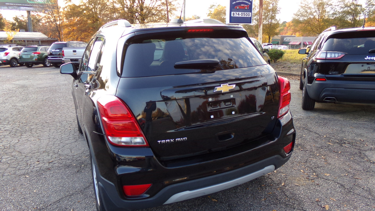 2019 Chevrolet Trax LT photo 3