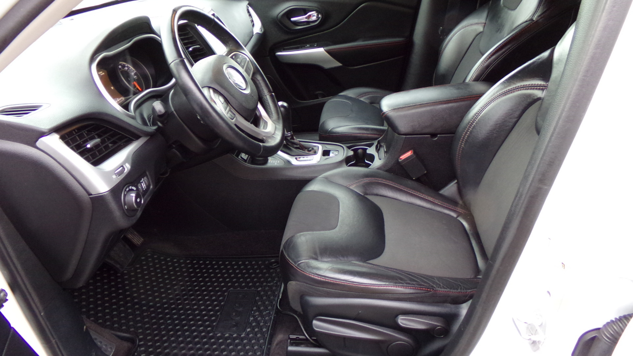 Jeep Cherokee Trailhawk 4x4 *Ltd Avail* 2017