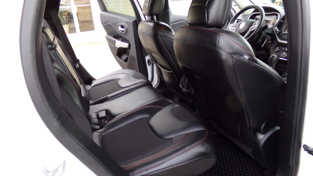 Jeep Cherokee Trailhawk 4x4 *Ltd Avail* 2017