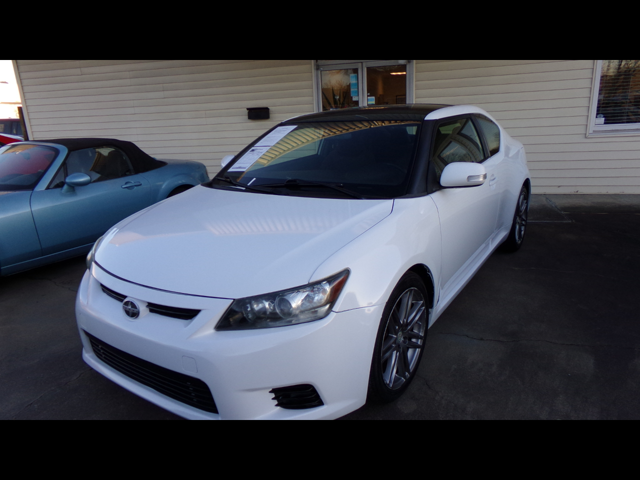 2013 Scion tC 2dr HB Man (Natl)