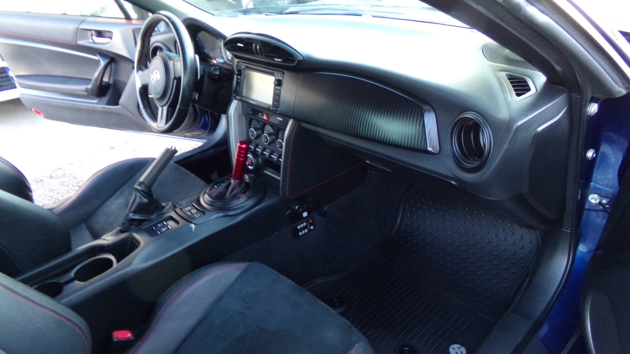 Scion FR-S 2dr Cpe Auto (Natl) 2014