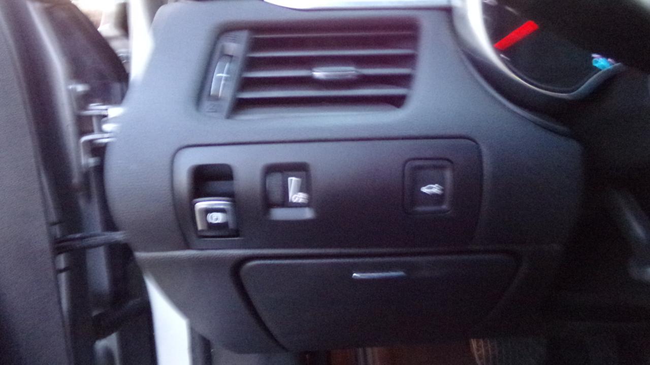 Chevrolet Impala 4dr Sdn LT w/1LT 2018