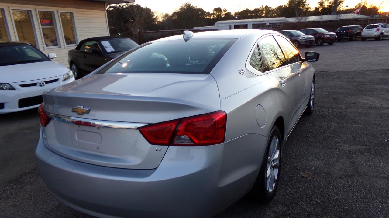 Chevrolet Impala 4dr Sdn LT w/1LT 2018
