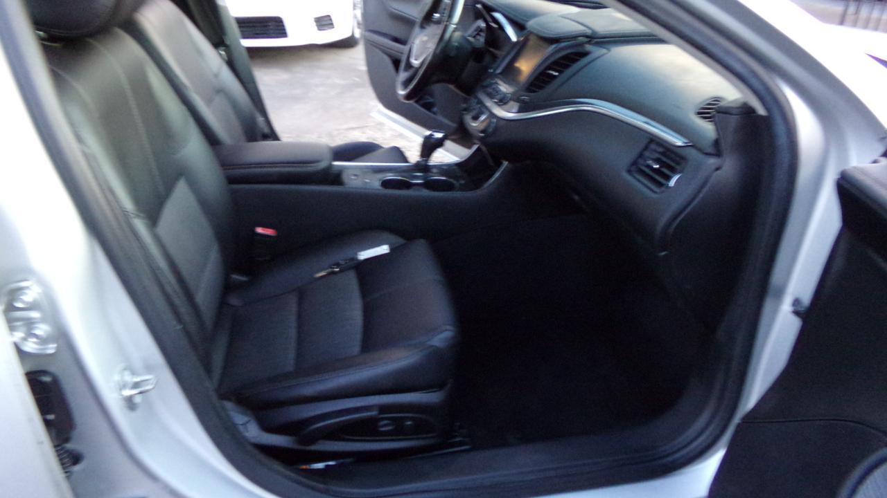 Chevrolet Impala 4dr Sdn LT w/1LT 2018