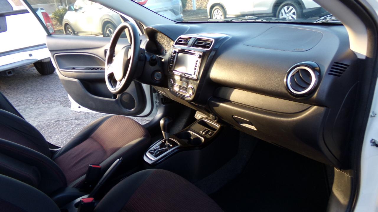 Mitsubishi Mirage G4 SE CVT 2020