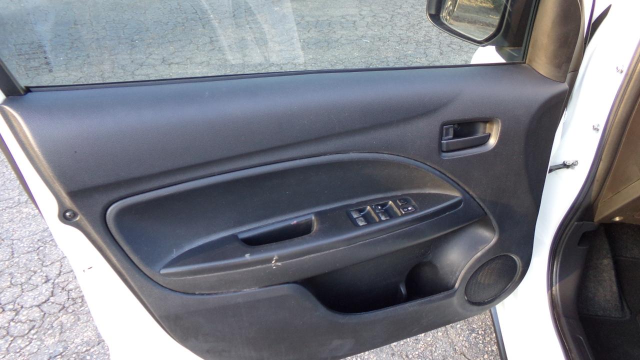 Mitsubishi Mirage G4 SE CVT 2020