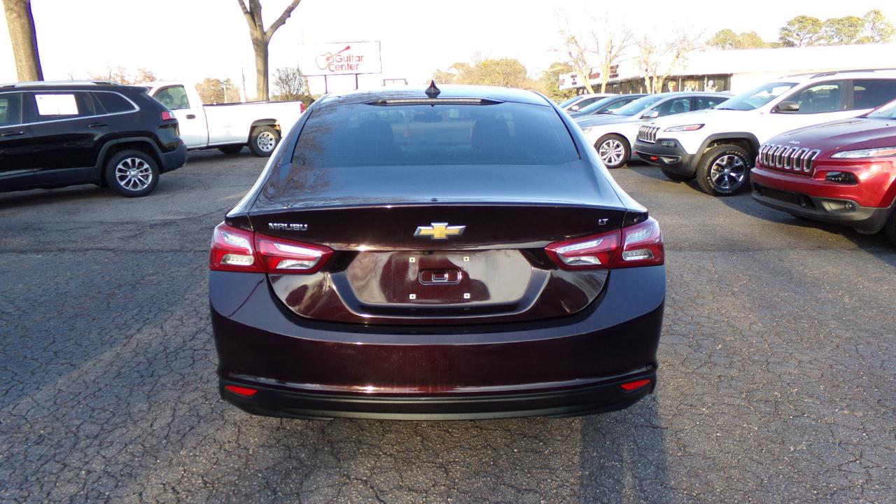 Chevrolet Malibu 4dr Sdn LT 2020