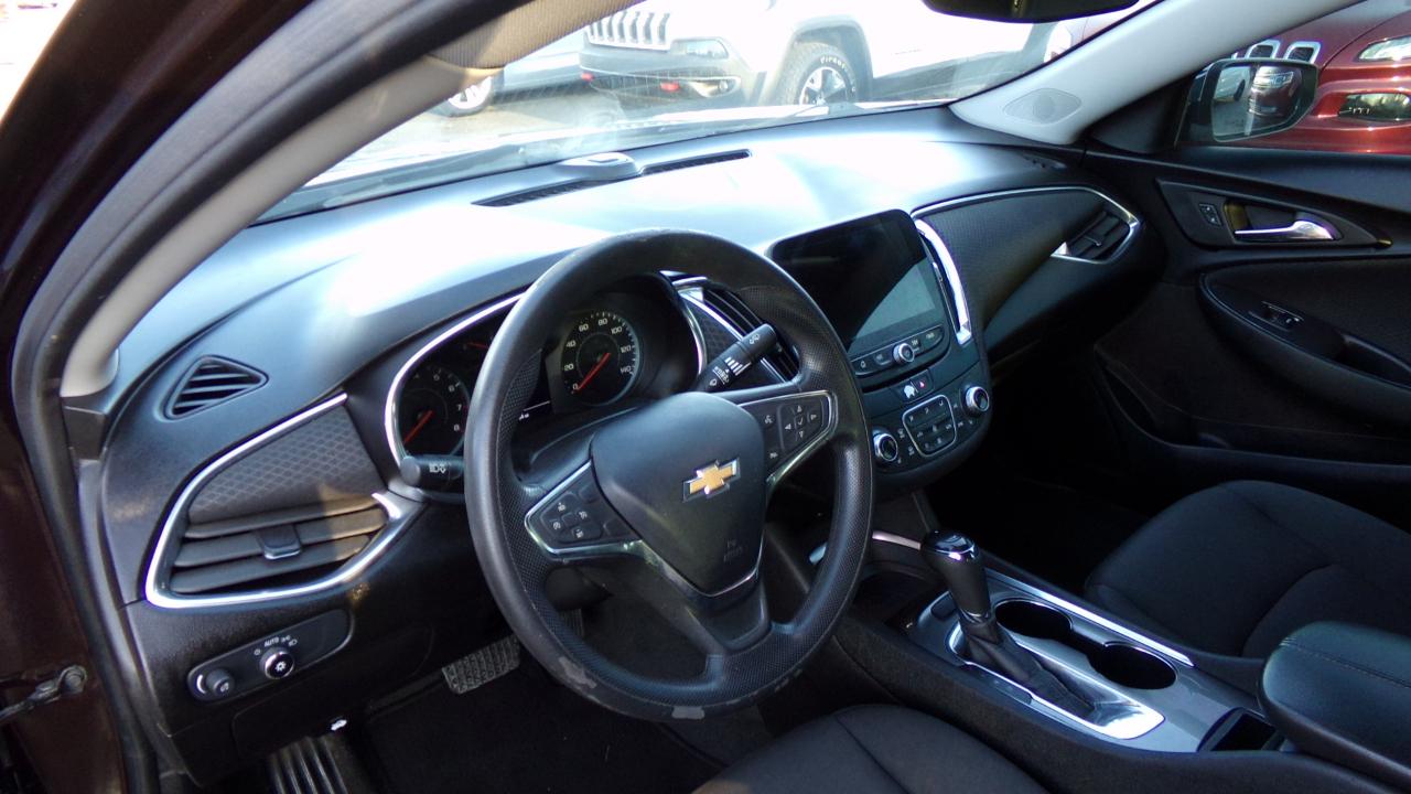 Chevrolet Malibu 4dr Sdn LT 2020