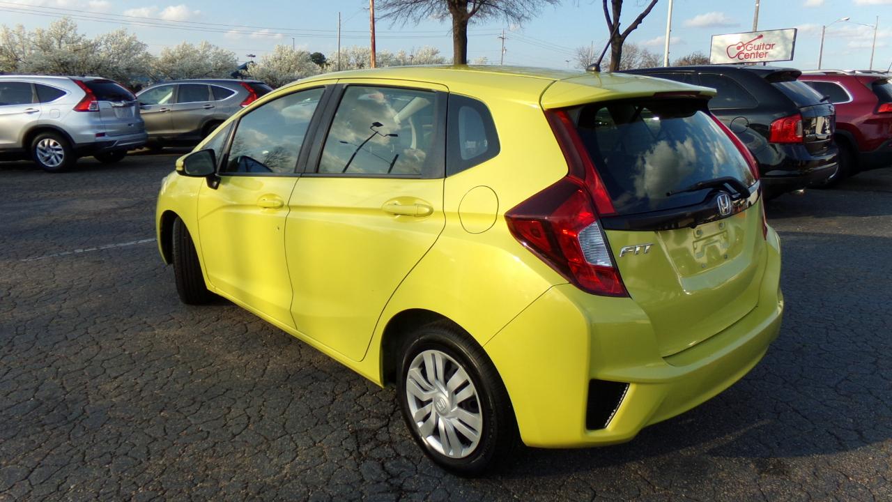 Honda Fit 5dr HB CVT LX 2016