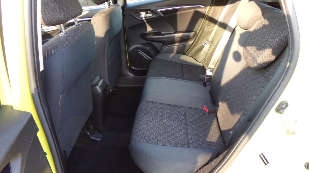 Honda Fit 5dr HB CVT LX 2016