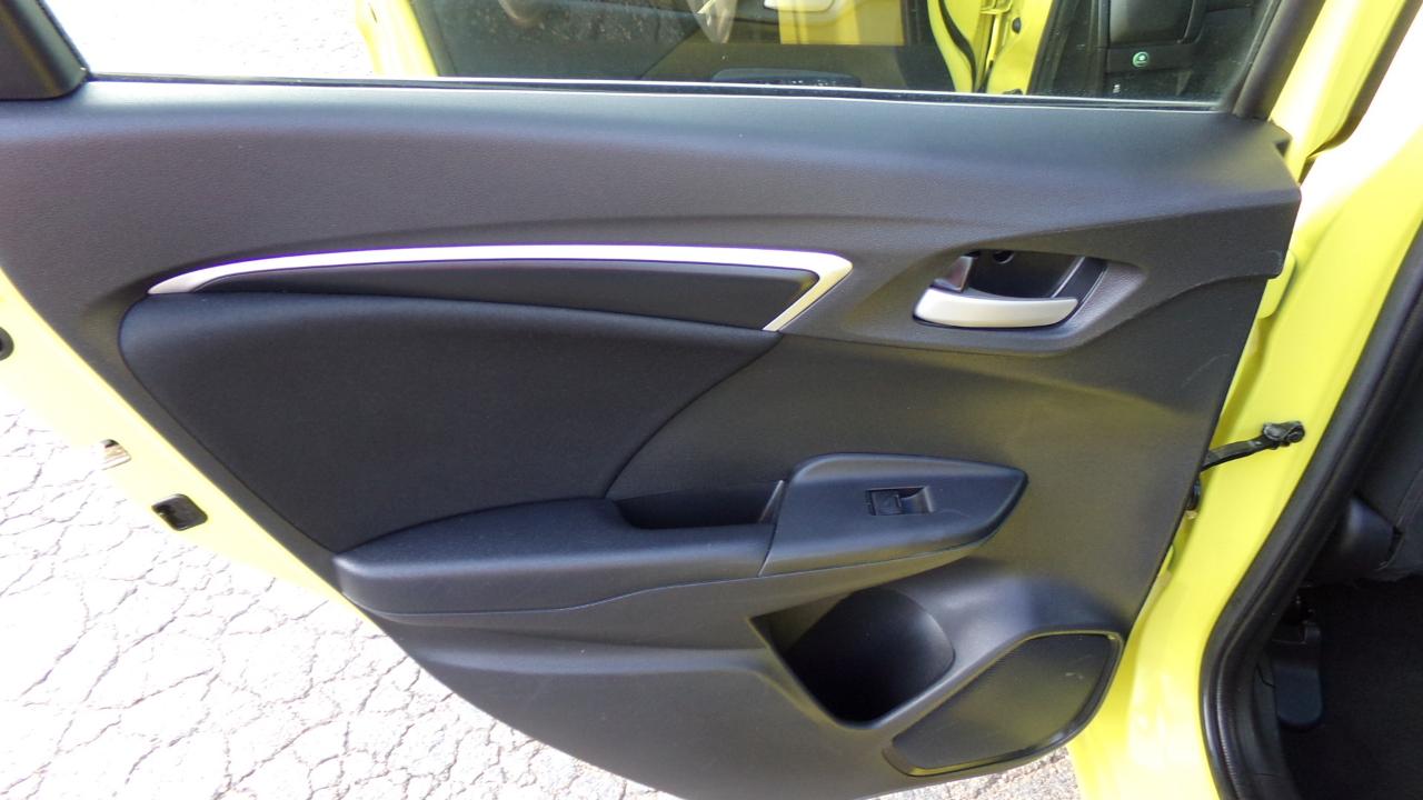 Honda Fit 5dr HB CVT LX 2016