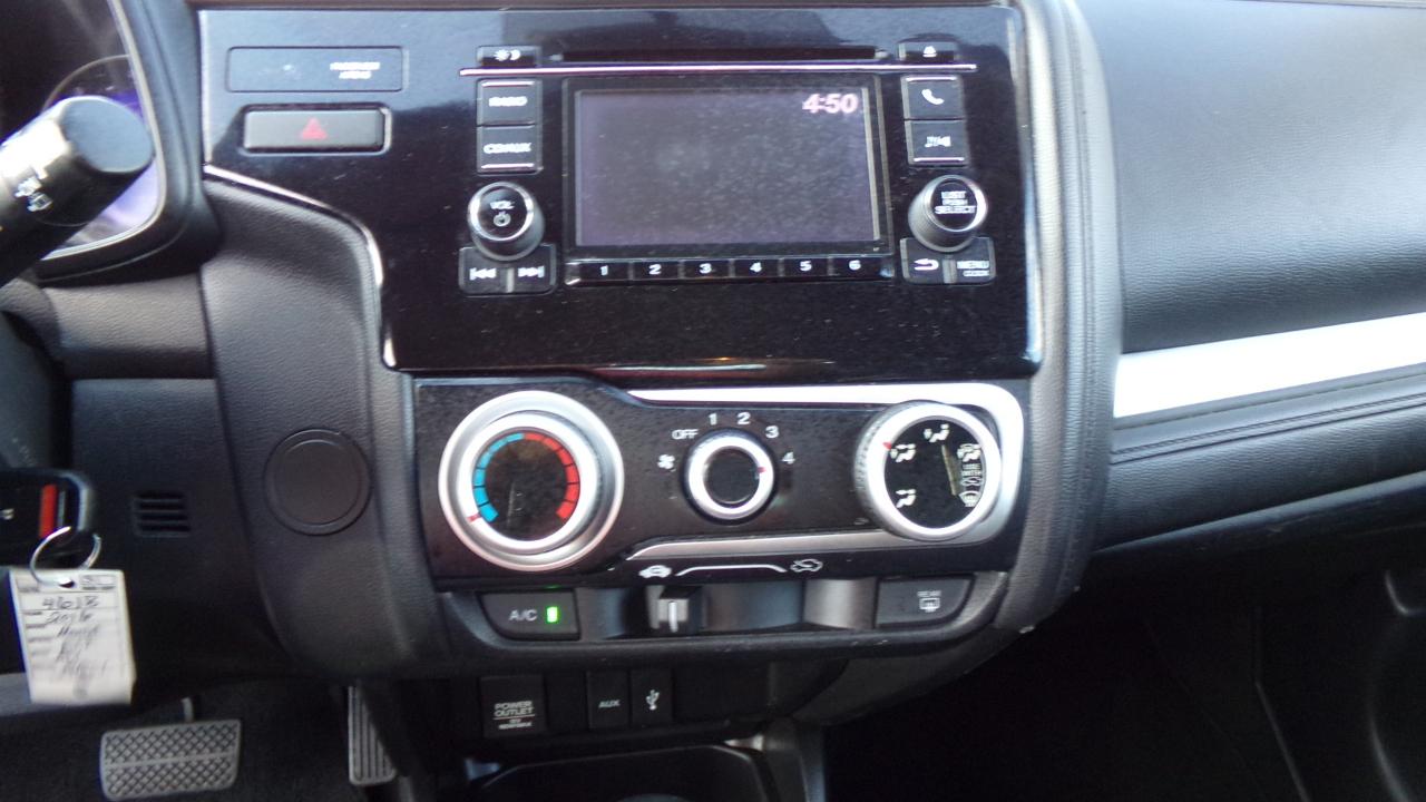 Honda Fit 5dr HB CVT LX 2016