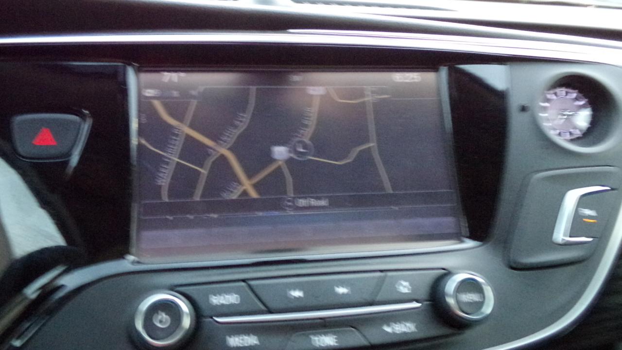 Buick Envision FWD 4dr Essence 2017