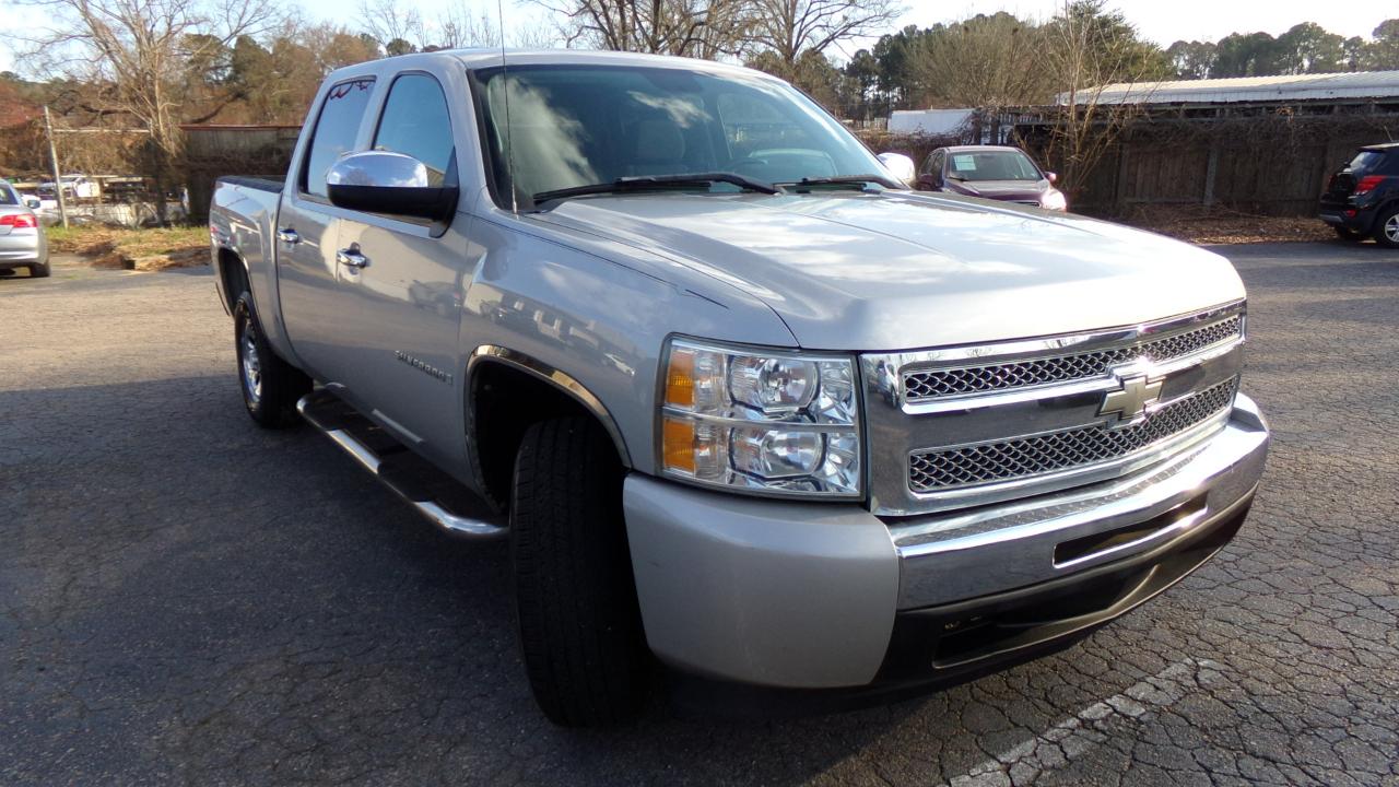 Chevrolet Silverado 1500 2WD Crew Cab 143.5" LT 2009