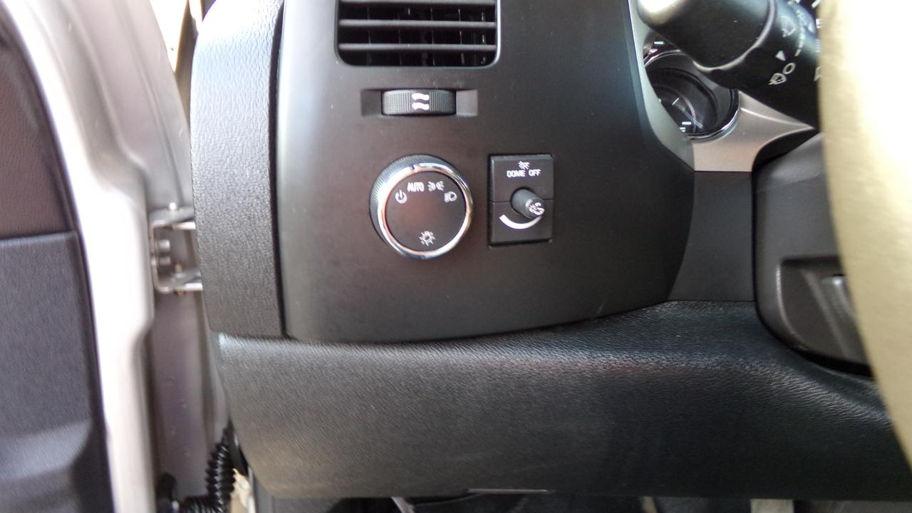 Chevrolet Silverado 1500 2WD Crew Cab 143.5" LT 2009