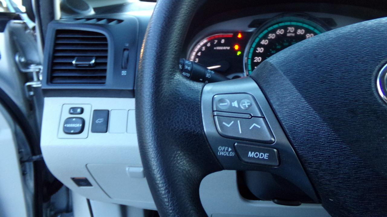 Toyota Venza 4dr Wgn I4 FWD (Natl) 2009