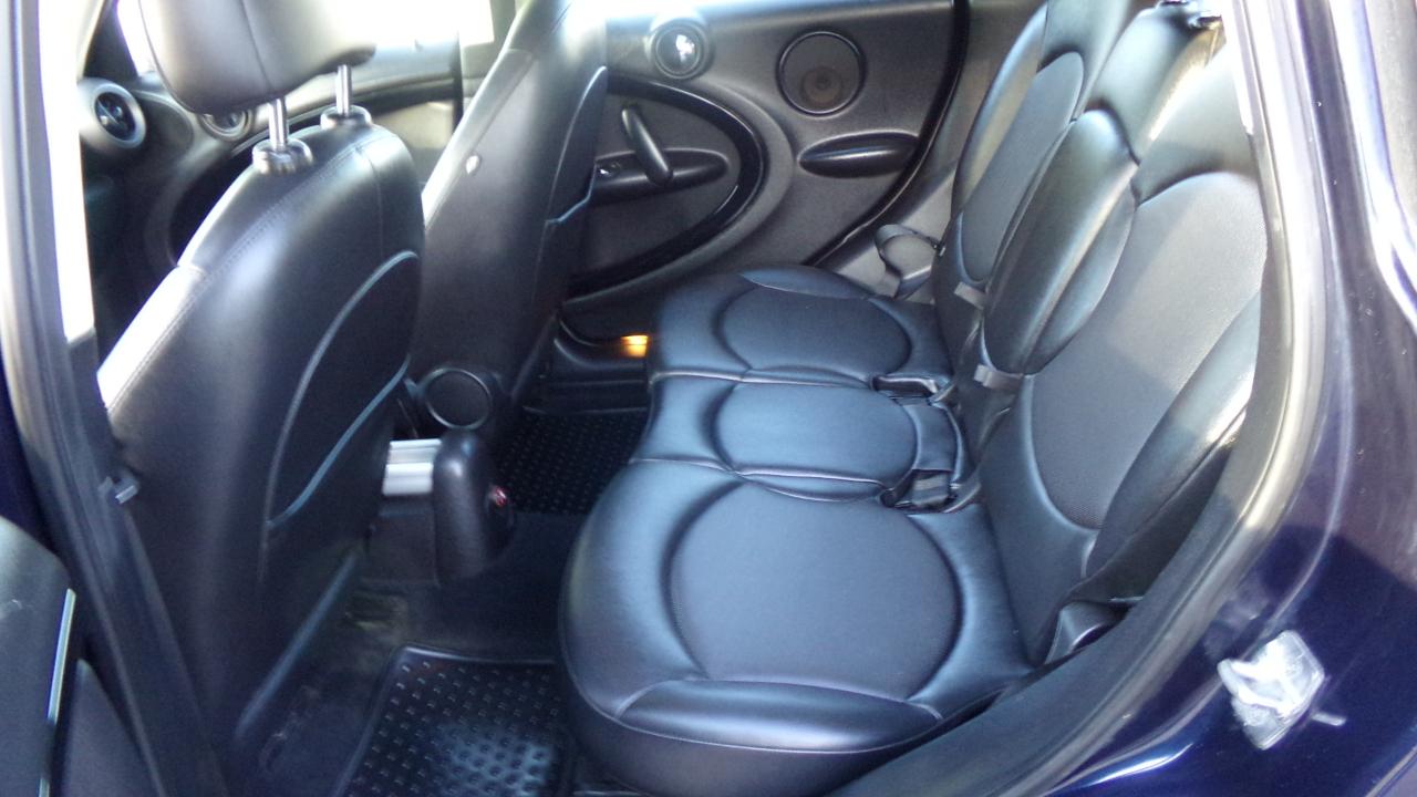 MINI Cooper Countryman FWD 4dr 2012